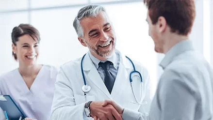 Materiais educativos: Blog iClinic 5 jornada do paciente