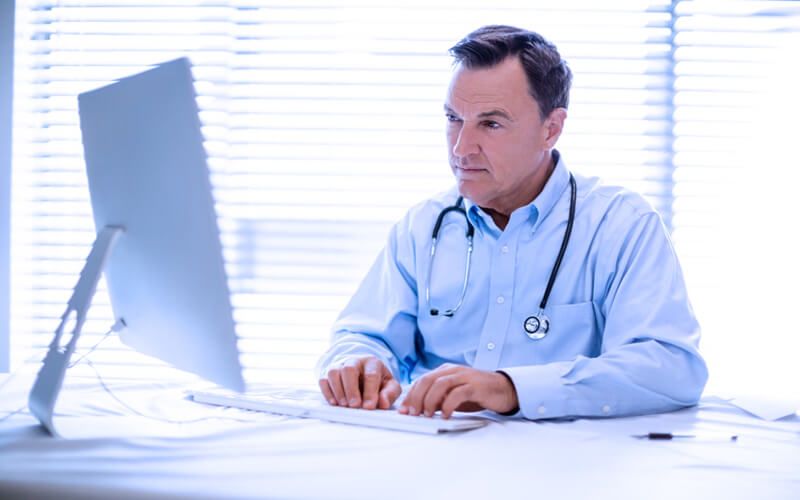 agenda medica doutor no computador