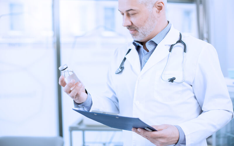 quanto ganha um medico medico prescrevendo medicamento