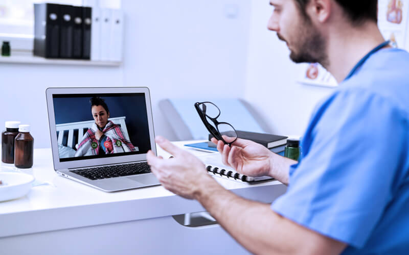quanto ganha um medico profissional trabalhando