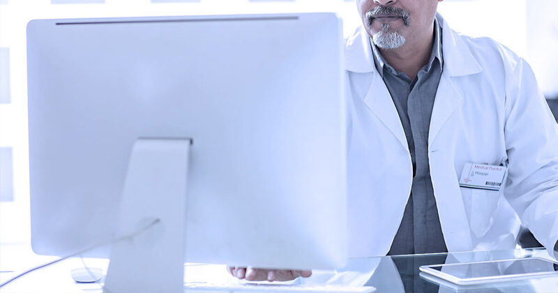 atendimento via whatsapp medico no computador