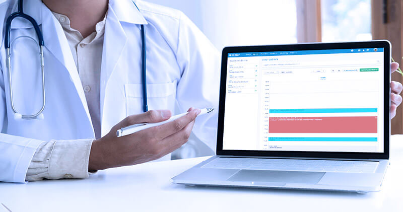 Saiba como otimizar o encaixe de consultas na clínica! 7 encaixe medico notebook com software iclinic
