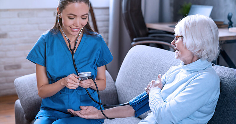 paliativismo atendimento medico de uma senhora