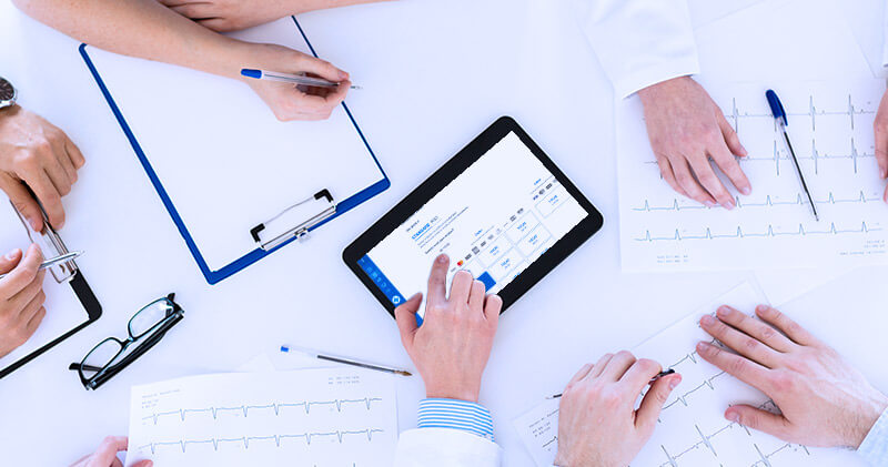 Aprenda a aumentar o faturamento do seu consultório ou clínica médica! 4 aumentar faturamento medicos em reuniao