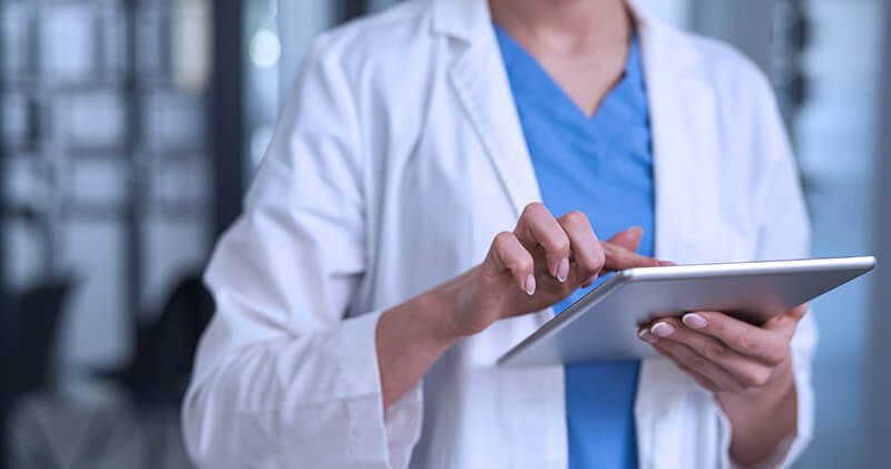 manual de rotinas e procedimentos na clinica medica jaleco