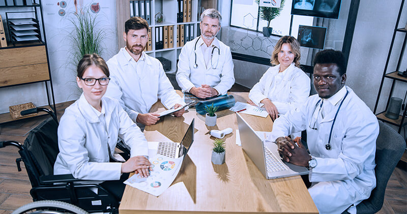 conhecimento na area da saude reuniao medica