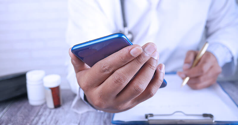 Quando pode ser feita uma receita sem carimbo? 5 receita sem carimbo celular