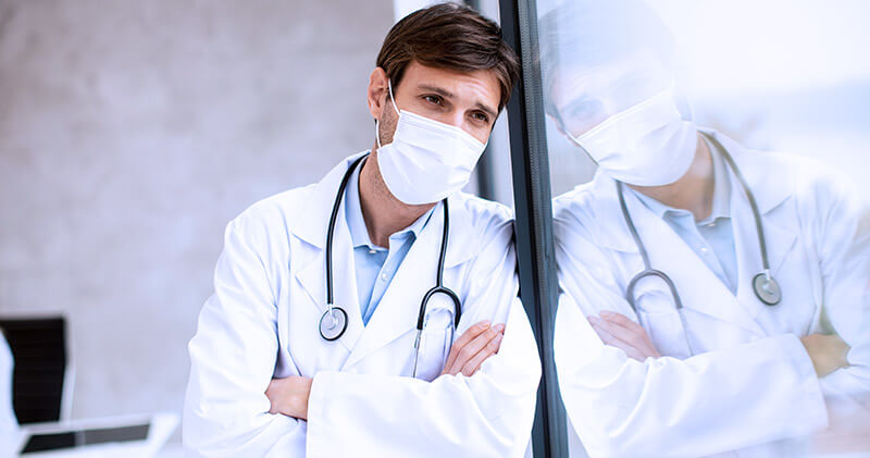burnout medico cansado