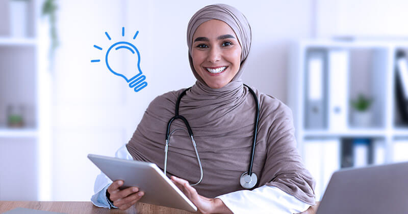 conta poupanca pf e pj medica sorrindo