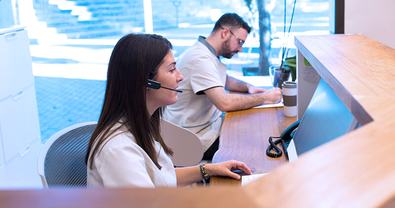 treinamento para recepcionista equipe de atendimento