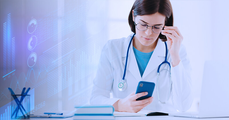 Saiba como os gatilhos mentais podem ser usados para atrair mais pacientes! 3 gatilhos mentais medica no celular