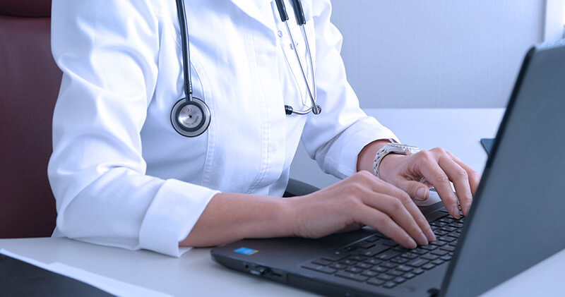 Entenda tudo sobre o exame Revalida INEP! 2 revalida mesa medica