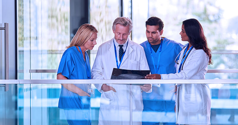 medicina preditiva equipe reunida