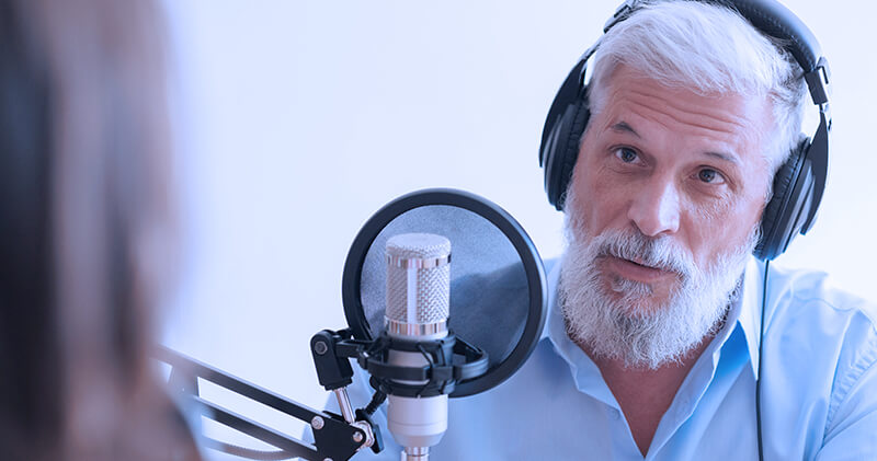 podcast de medicina locutor