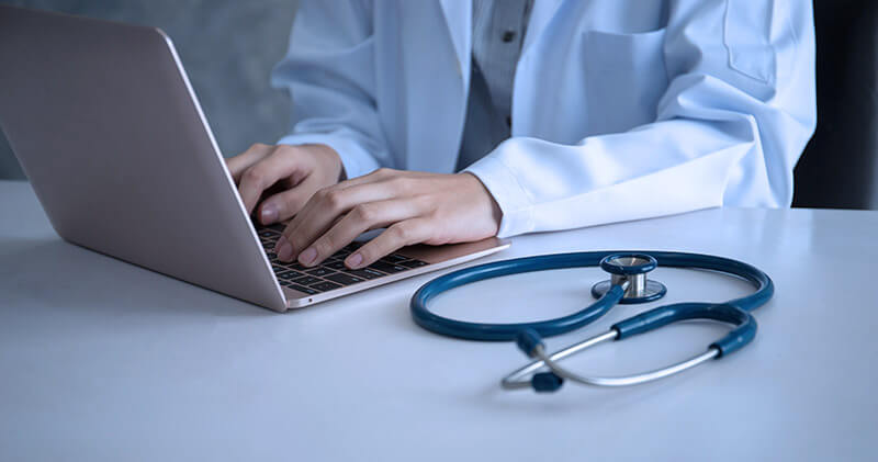 tempo maximo de espera para atendimento medico mesa medica